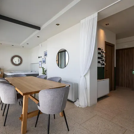 Evripidou 7 - Mediterranean Aparthotel Kalamata