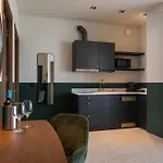 Evripidou 7 - Mediterranean Aparthotel 4*