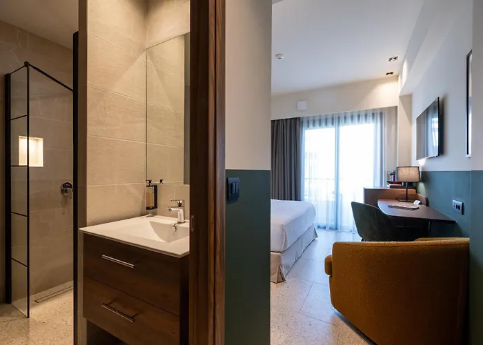 Evripidou 7 - Mediterranean 4* Kalamáta