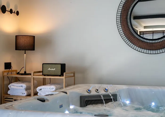 Evripidou 7 - Mediterranean Aparthotel 4*