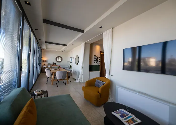 Evripidou 7 - Mediterranean 4* Kalamata