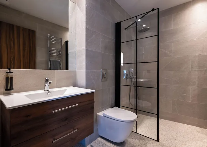 Evripidou 7 - Mediterranean Aparthotel 4*